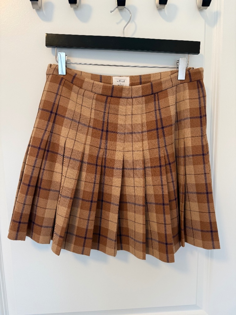 Aritzia Wilfred Juliet Wool Blend Brown Plaid Academia Skirt Pleated, size 8
